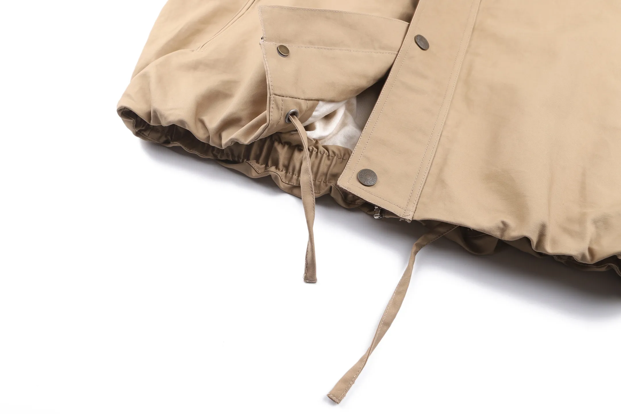 Acne Studio 25FW leather logo twill jacket ●Purchased and developed by Authentic 9500 ●100% fine cotton high-density plain woven fabric ●Cotton twill woven lining ●Padding Washed cotton ●Meli PU leather ●Template embroidery ●Fabric enzyme washing ●Customized 1:1 leather tag ●Customized 1:1 buttons ●Customized 1:1 zipper ●Customized 1:1 rope ●Customized 1:1 trademark ●Loose fit ●Size: 42 44 46 48 ●Style number: 2130/3C#10
